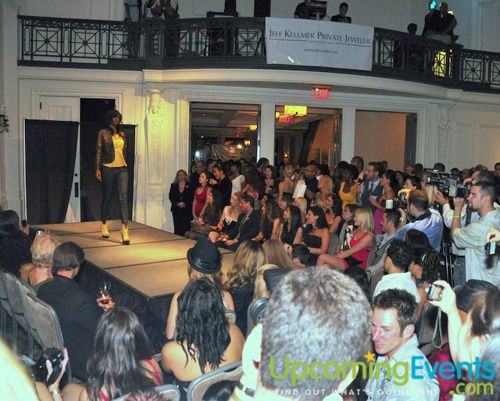 Fashion Up - Fall Fashions 2010