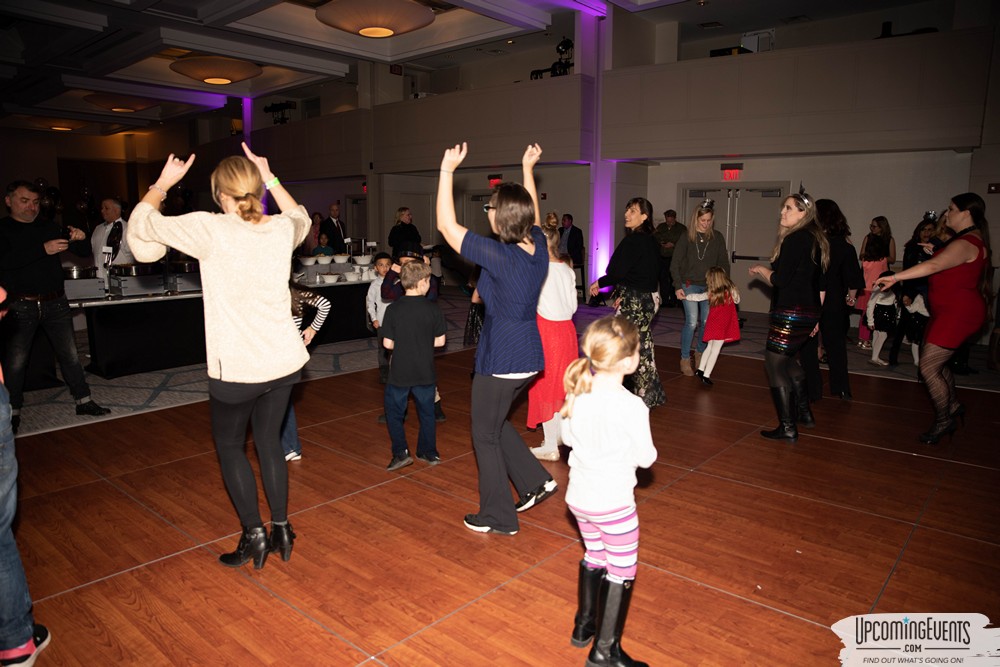 New Year's Eve Buffet & Fireworks Family Celebration