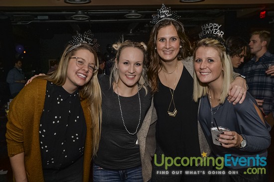 RESOLUTION: NYE @ Lucky Strike