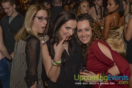 RESOLUTION: NYE @ Lucky Strike