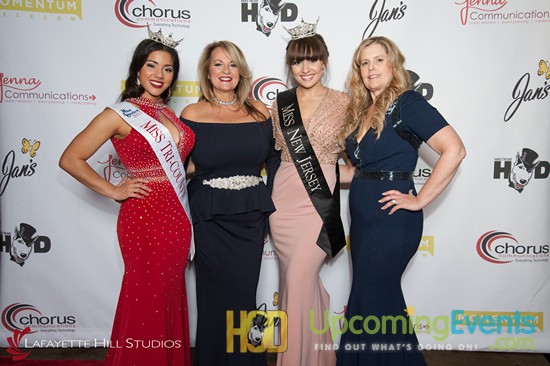 Hair O' The Dog 2017 (Red Carpet)