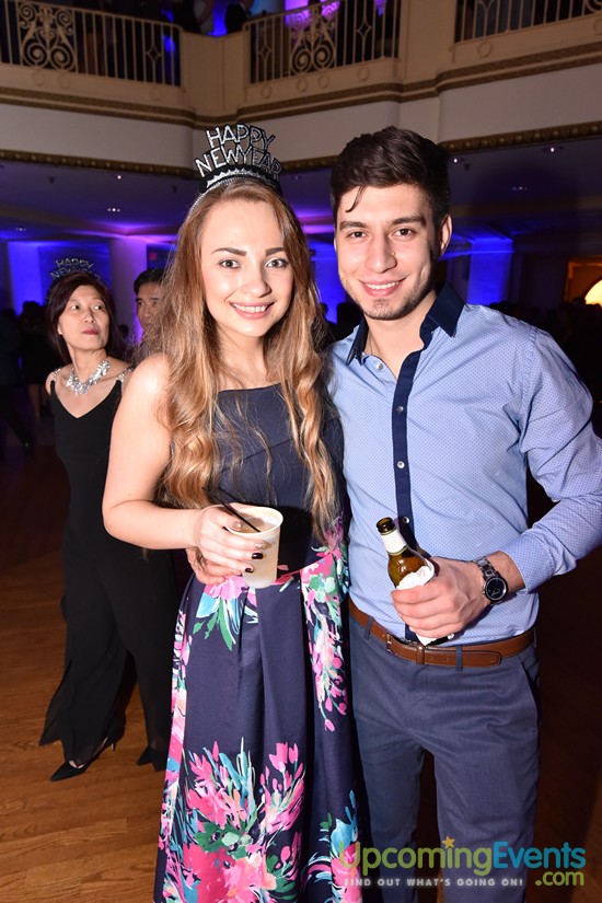 The Glitter City Gala - Philly's Hottest NYE Party! (PhillyChitChat.com)