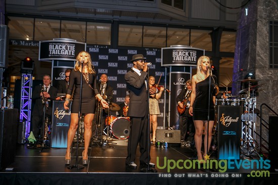 Black Tie Tailgate 2017 - Candid Event Photos