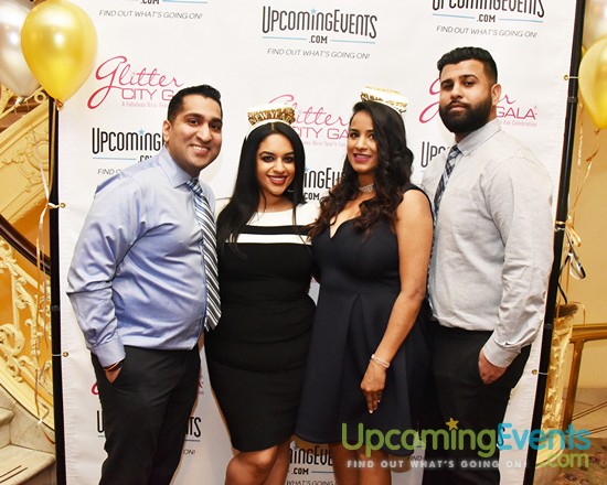 The Glitter City Gala - Philly's Hottest NYE Party! (Gallery 2)