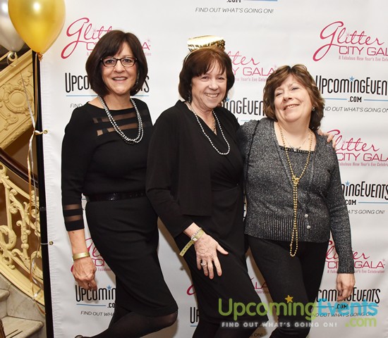 The Glitter City Gala - Philly's Hottest NYE Party! (Gallery 2)