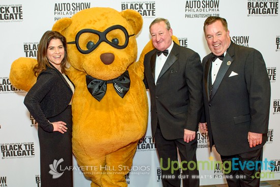 Black Tie Tailgate 2016 - Red Carpet Photos