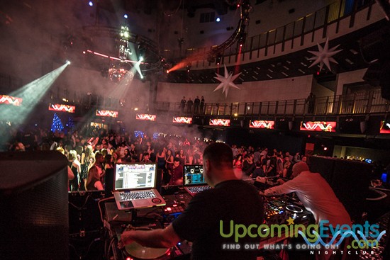 Wav Nightclub AC - Grand Opening PREVIEW Party
