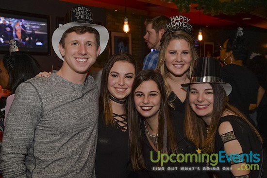 RESOLUTION: NYE @ Lucky Strike