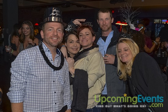 RESOLUTION: NYE @ Lucky Strike
