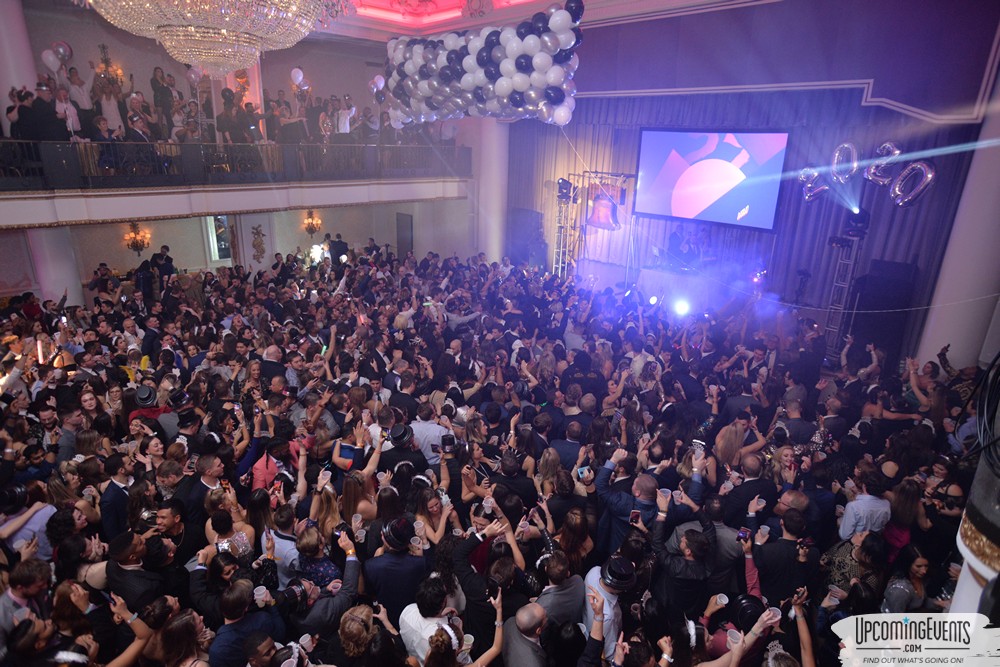 Glitter City Gala NYE Party at The Bellveue Hotel