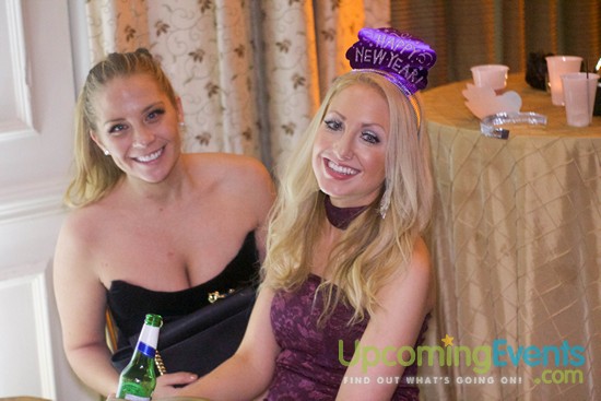 The Glitter City Gala - Philly's Hottest NYE Party! (Gallery 1)
