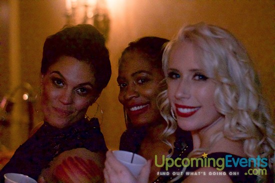 The Glitter City Gala - Philly's Hottest NYE Party! (Gallery 1)