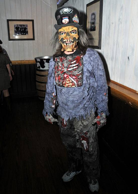 Haunted Hoedown @ Johnny Utah's