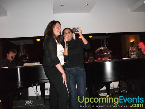 Dueling Piano Happy Hour
