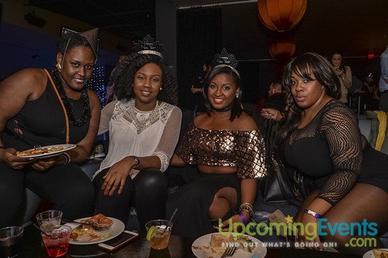 RESOLUTION: NYE @ Lucky Strike