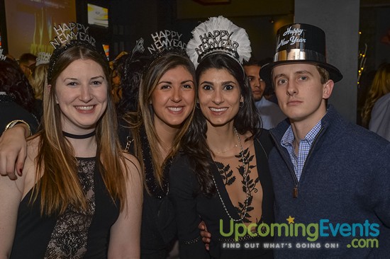 RESOLUTION: NYE @ Lucky Strike