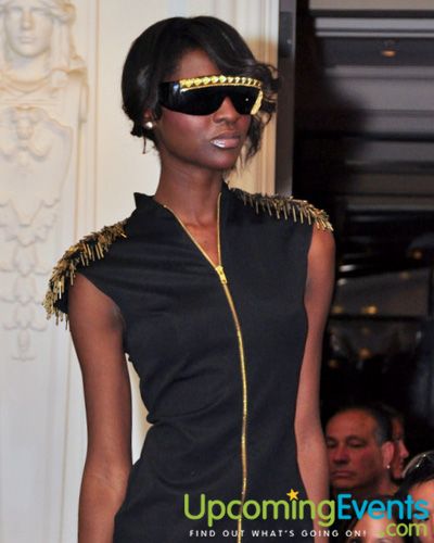 Fashion Up - Fall Fashions 2010