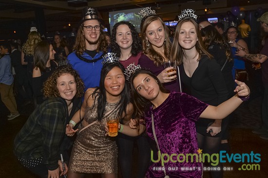 RESOLUTION: NYE @ Lucky Strike