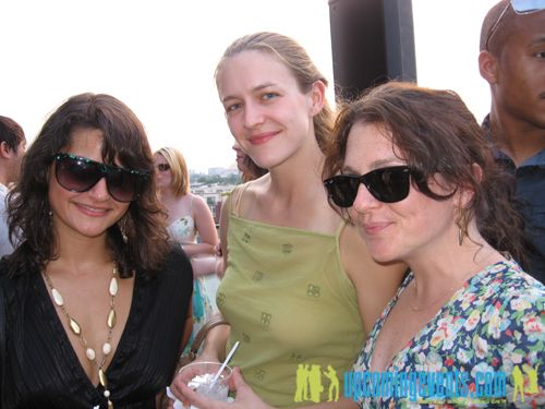Rooftop Hop at Hancock Square
