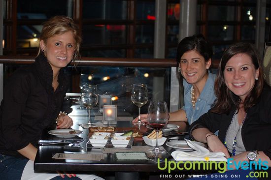 Harvest Seasonal Grill & Wine Bar Spring Menu & Wine Tasting (Gallery 2)